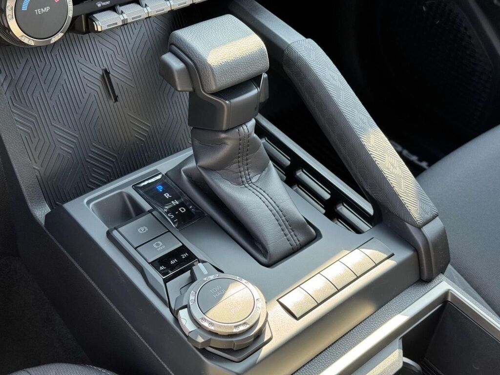 2025 Toyota Tacoma SR5 Fredericksburg VA