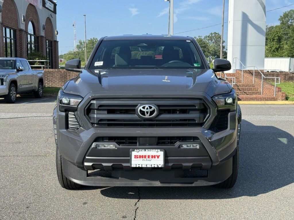 2025 Toyota Tacoma SR5 Fredericksburg VA
