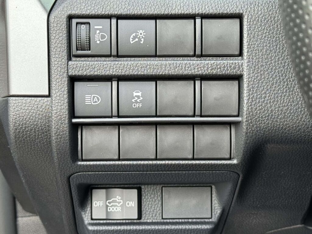 2025 Toyota Tacoma SR5 Fredericksburg VA