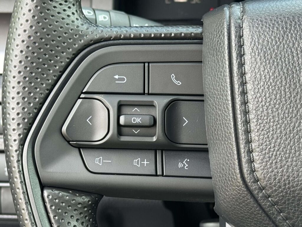 2025 Toyota Tacoma SR5 Fredericksburg VA