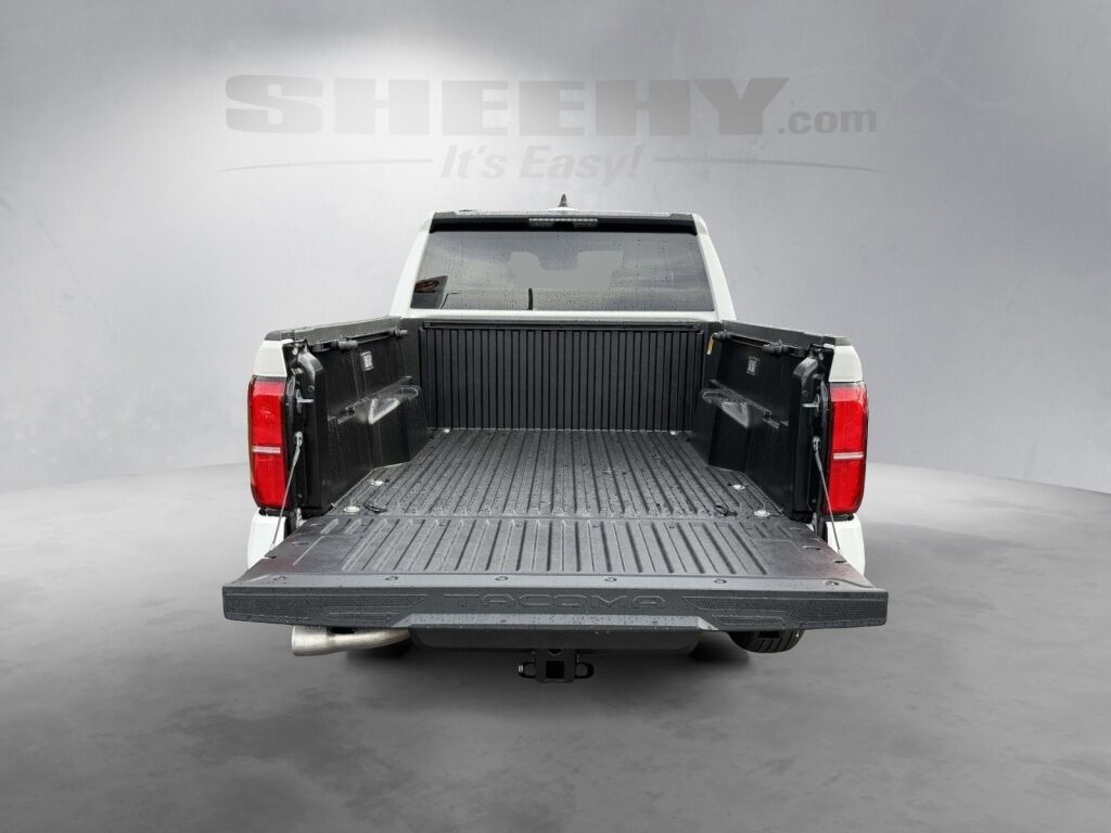 2025 Toyota Tacoma SR5 Fredericksburg VA