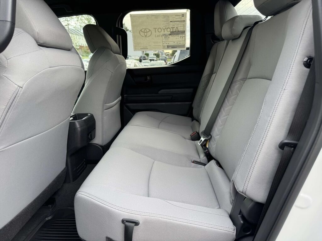 2025 Toyota Tacoma SR5 Fredericksburg VA