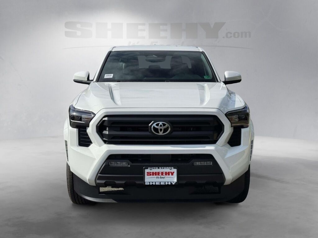 2025 Toyota Tacoma SR5 Fredericksburg VA