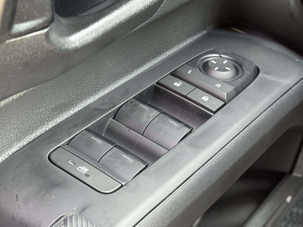 2025 Toyota Tacoma SR5 Fredericksburg VA