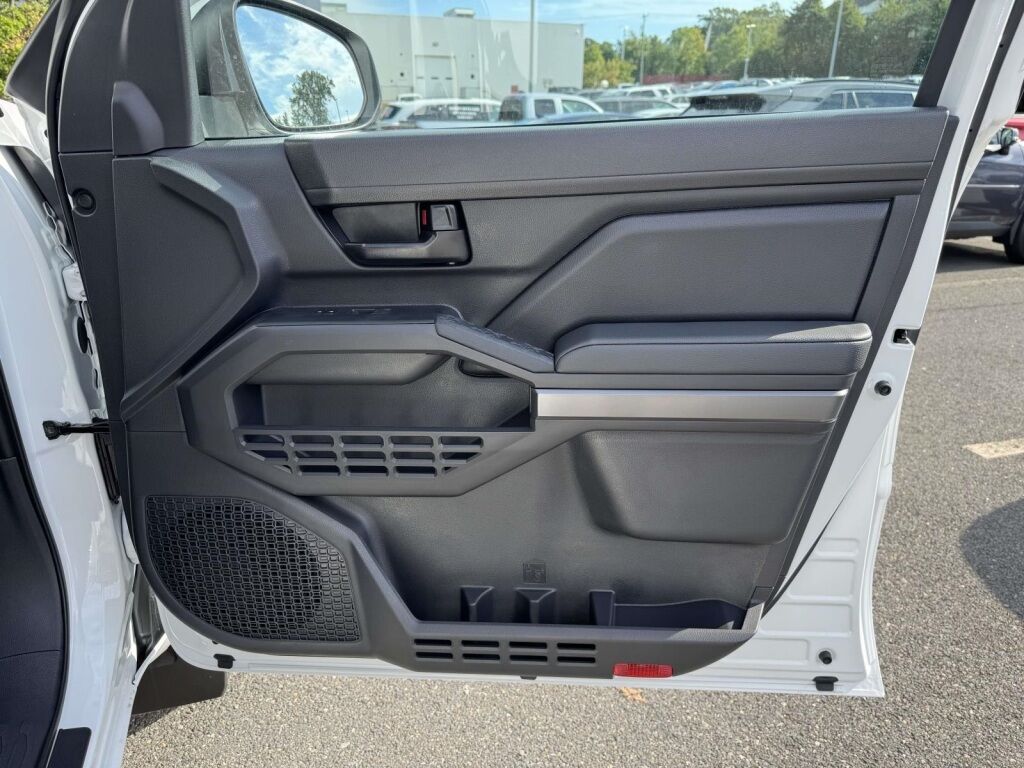 2025 Toyota Tacoma SR5 Fredericksburg VA