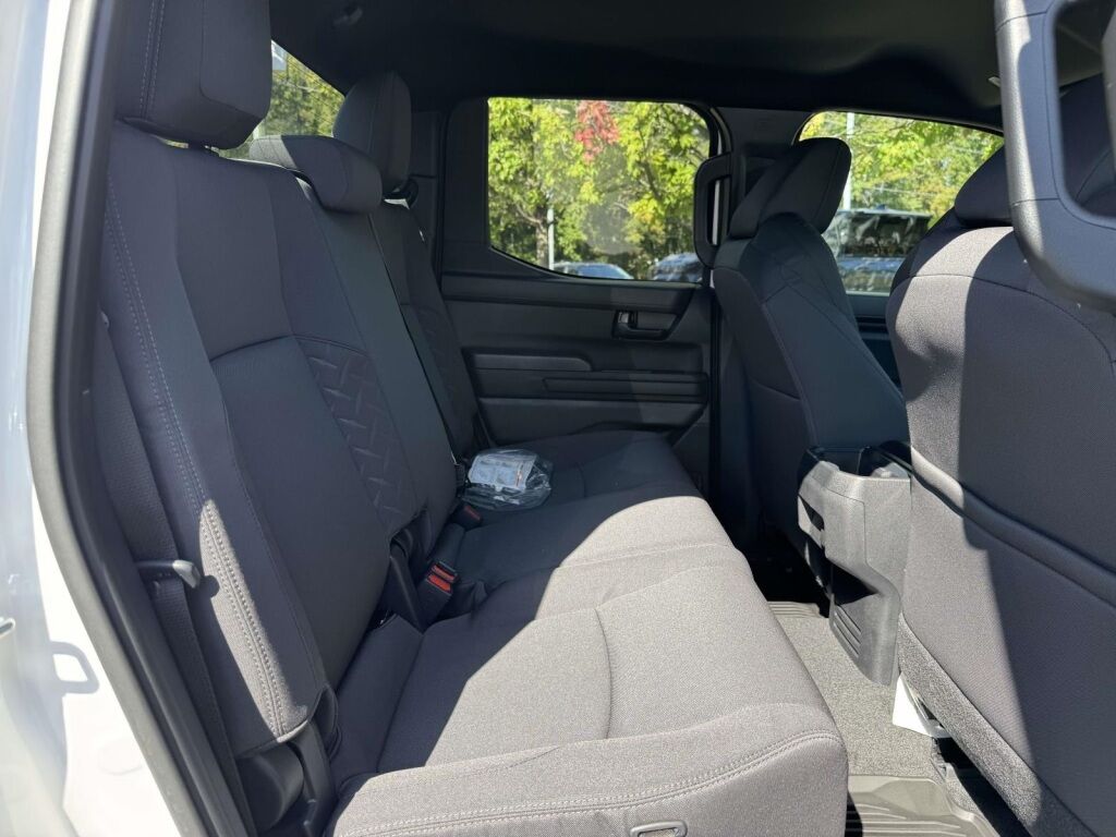 2025 Toyota Tacoma SR5 Fredericksburg VA