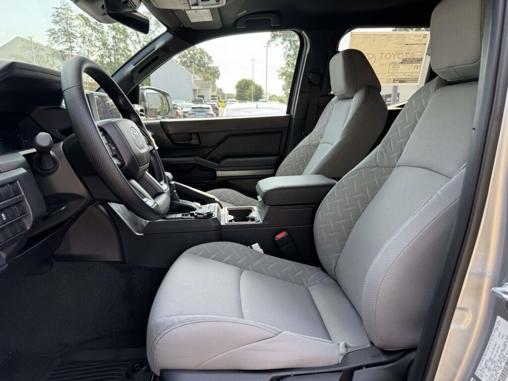 2025 Toyota Tacoma SR5 Fredericksburg VA