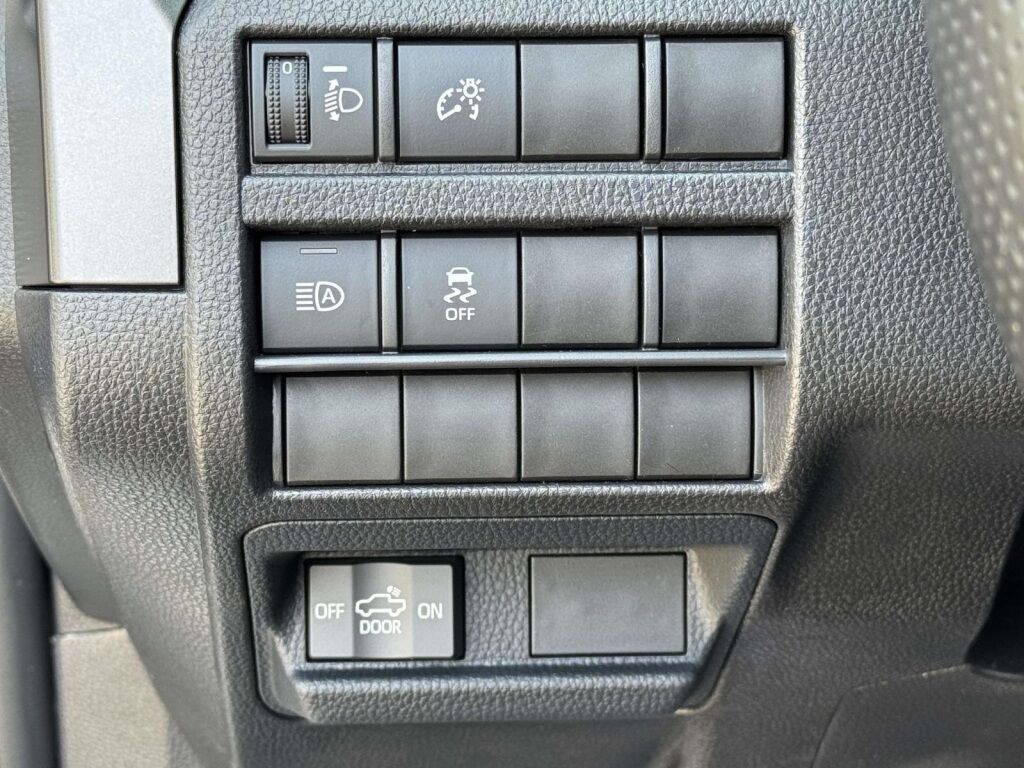2025 Toyota Tacoma SR5 Fredericksburg VA