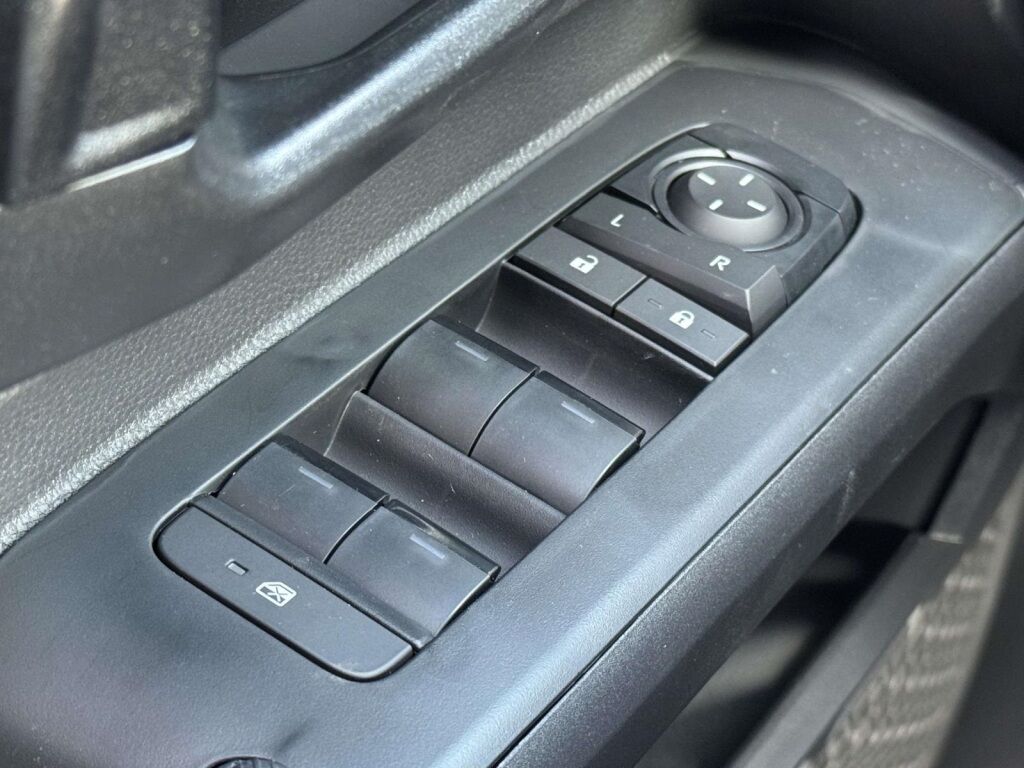 2025 Toyota Tacoma SR5 Fredericksburg VA