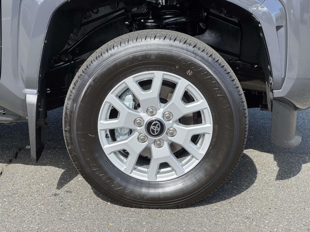 2025 Toyota Tacoma SR5 Fredericksburg VA