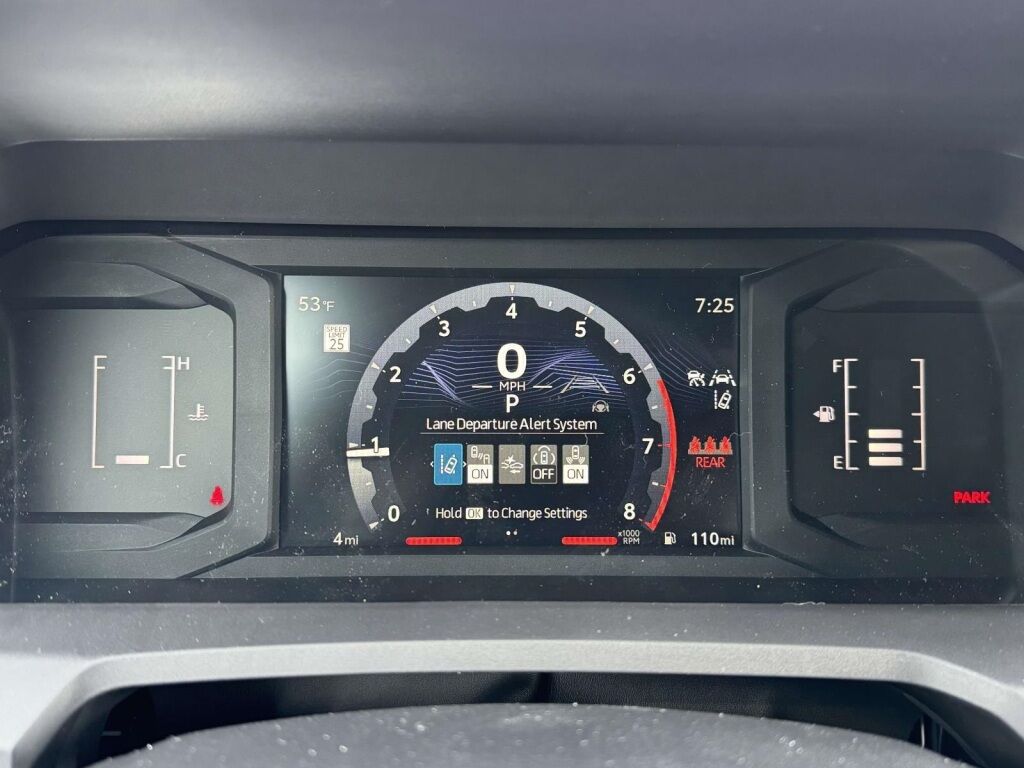 2025 Toyota Tacoma SR5 Fredericksburg VA