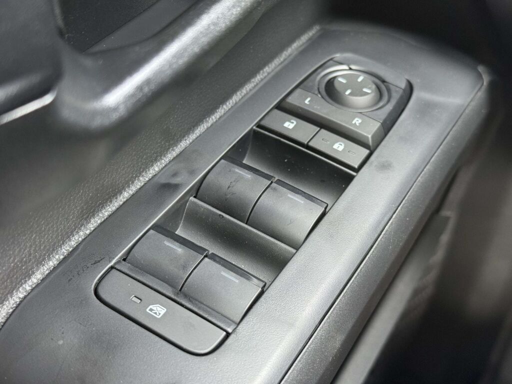 2025 Toyota Tacoma SR5 Fredericksburg VA