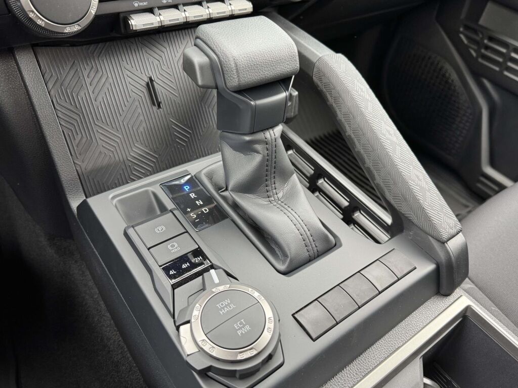 2025 Toyota Tacoma SR5 Fredericksburg VA