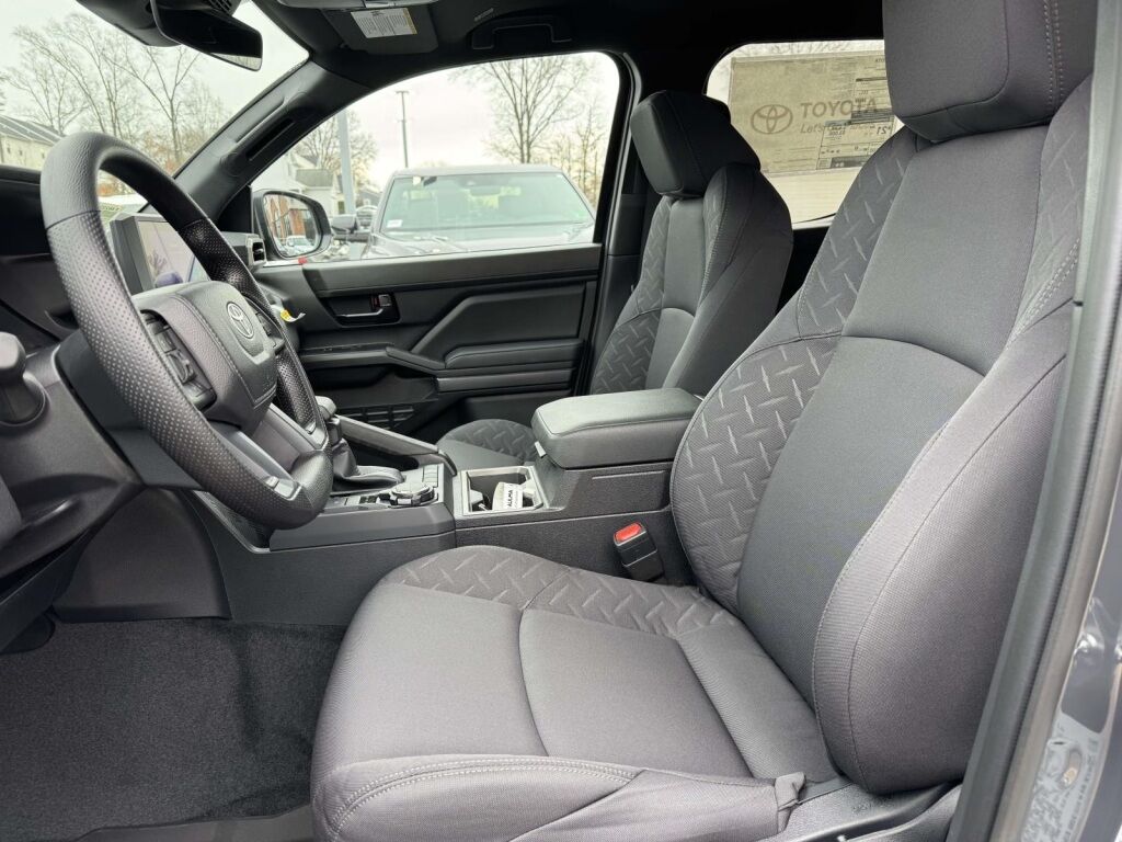 2025 Toyota Tacoma SR5 Fredericksburg VA