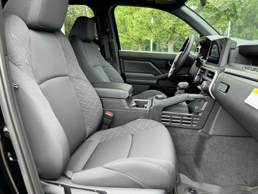 2025 Toyota Tacoma SR5 Fredericksburg VA