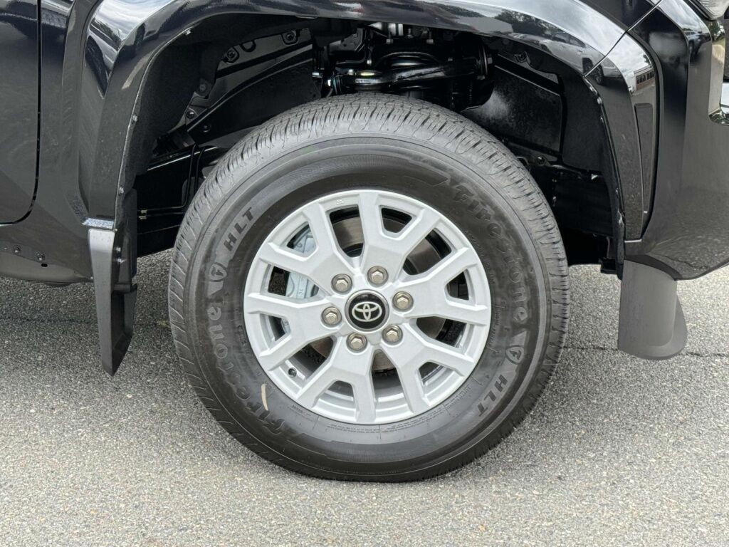 2025 Toyota Tacoma SR5 Fredericksburg VA