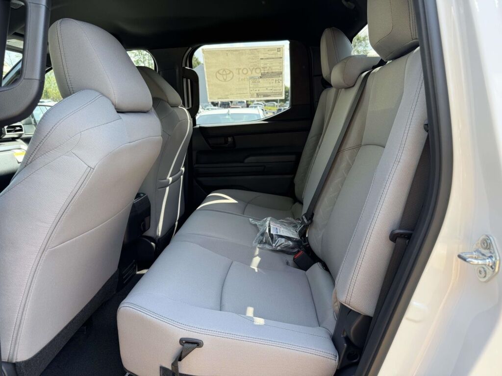 2025 Toyota Tacoma SR5 Fredericksburg VA