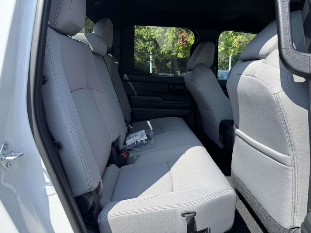 2025 Toyota Tacoma SR5 Fredericksburg VA