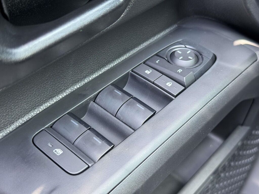 2025 Toyota Tacoma SR5 Fredericksburg VA