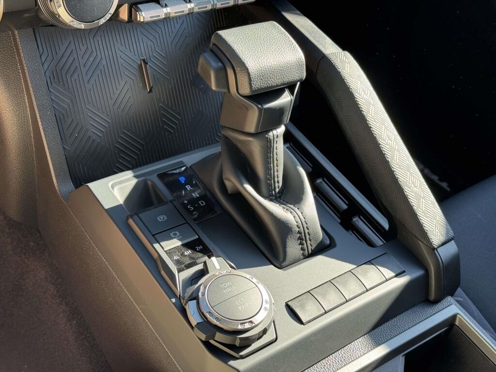 2025 Toyota Tacoma SR5 Fredericksburg VA