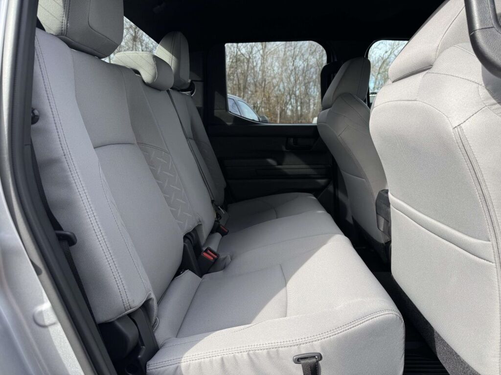 2025 Toyota Tacoma SR5 Fredericksburg VA