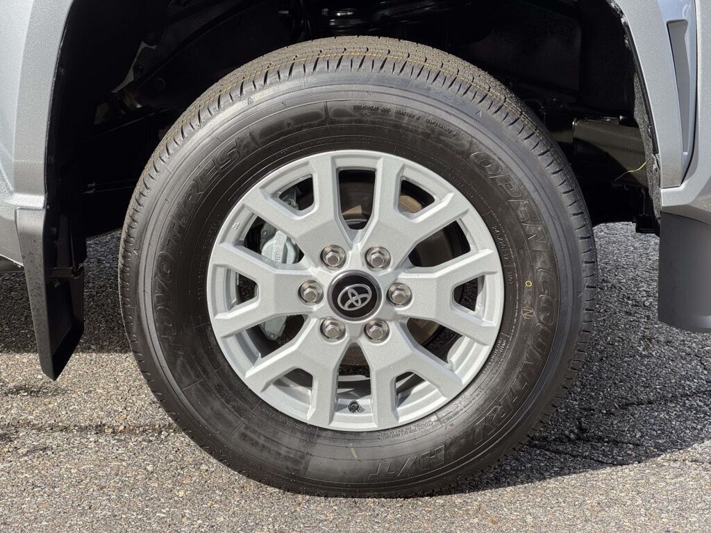 2025 Toyota Tacoma SR5 Fredericksburg VA