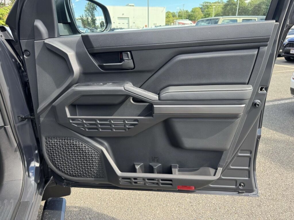2025 Toyota Tacoma SR5 Fredericksburg VA