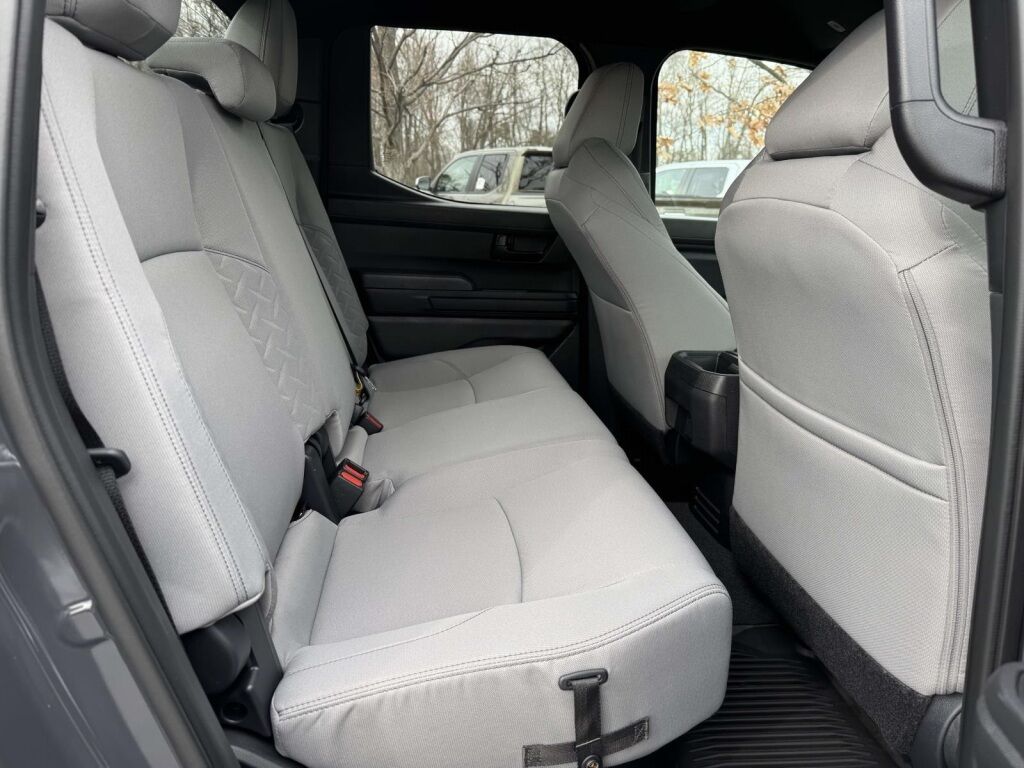 2025 Toyota Tacoma SR5 Fredericksburg VA