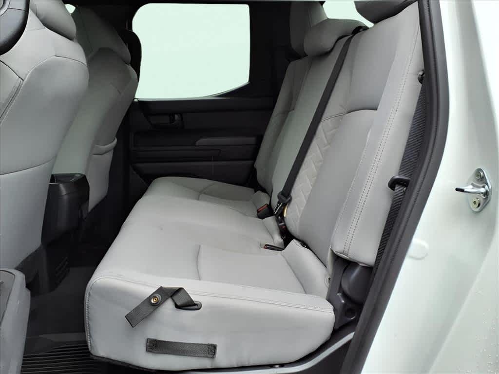 2025 Toyota Tacoma SR5 Lunenburg MA