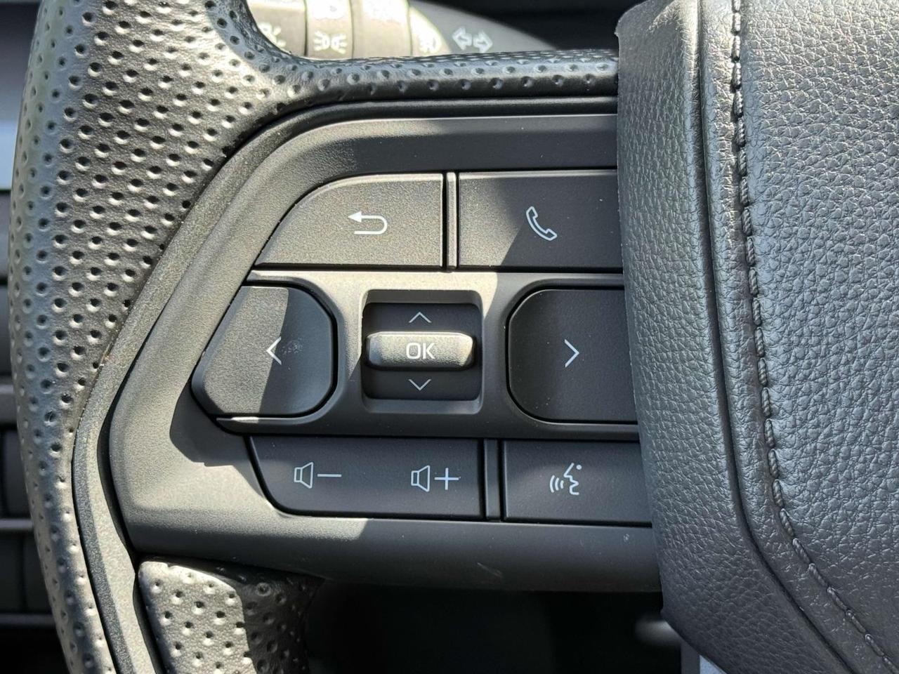 2025 Toyota Tacoma SR5 Fredericksburg VA