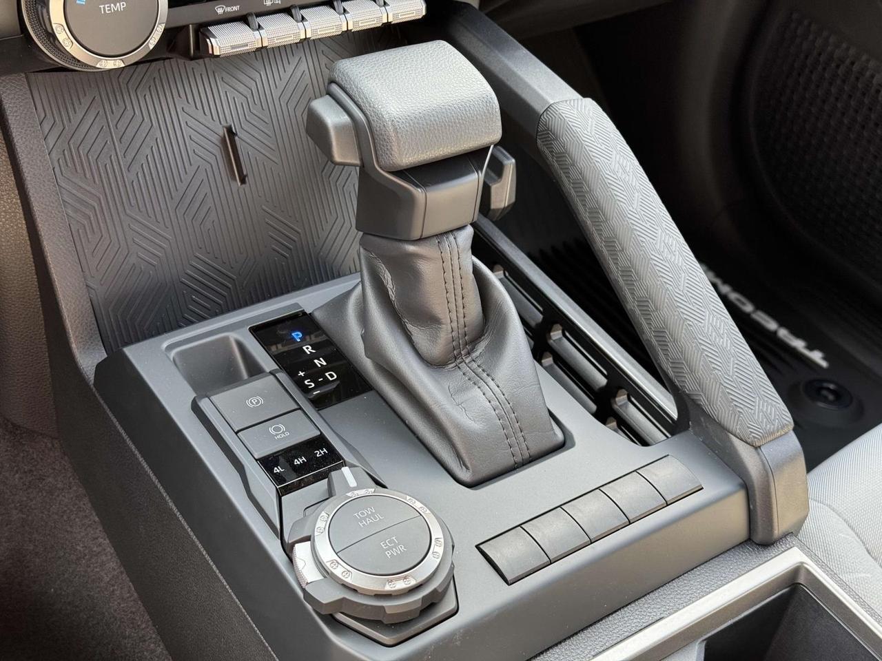 2025 Toyota Tacoma SR5 Fredericksburg VA