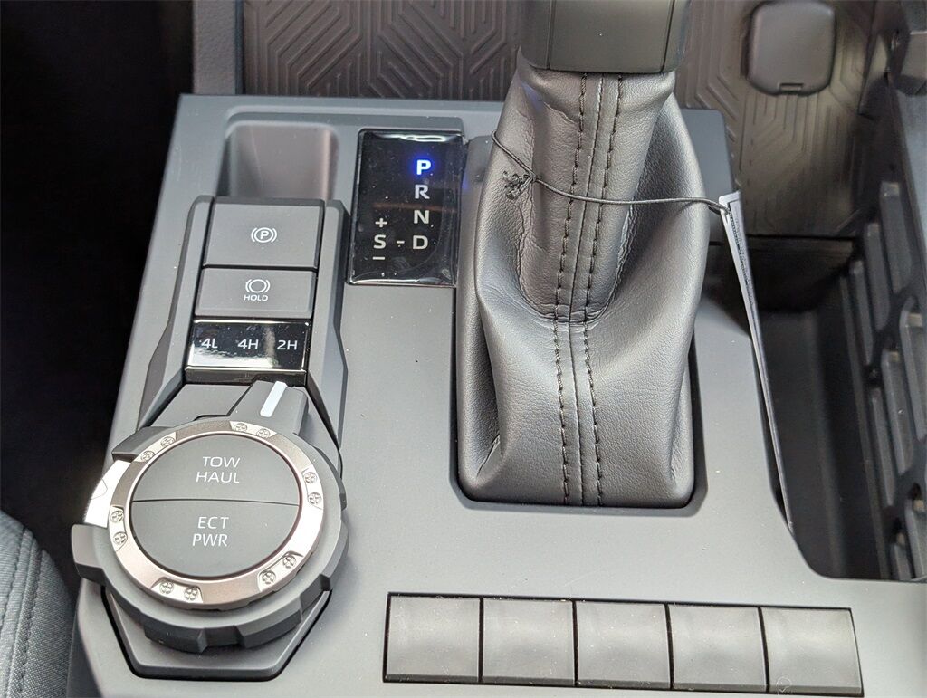 2025 Toyota Tacoma SR5 Cockeysville MD