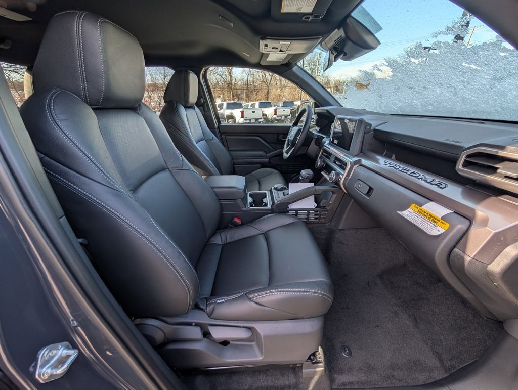 2025 Toyota Tacoma SR5 Cockeysville MD