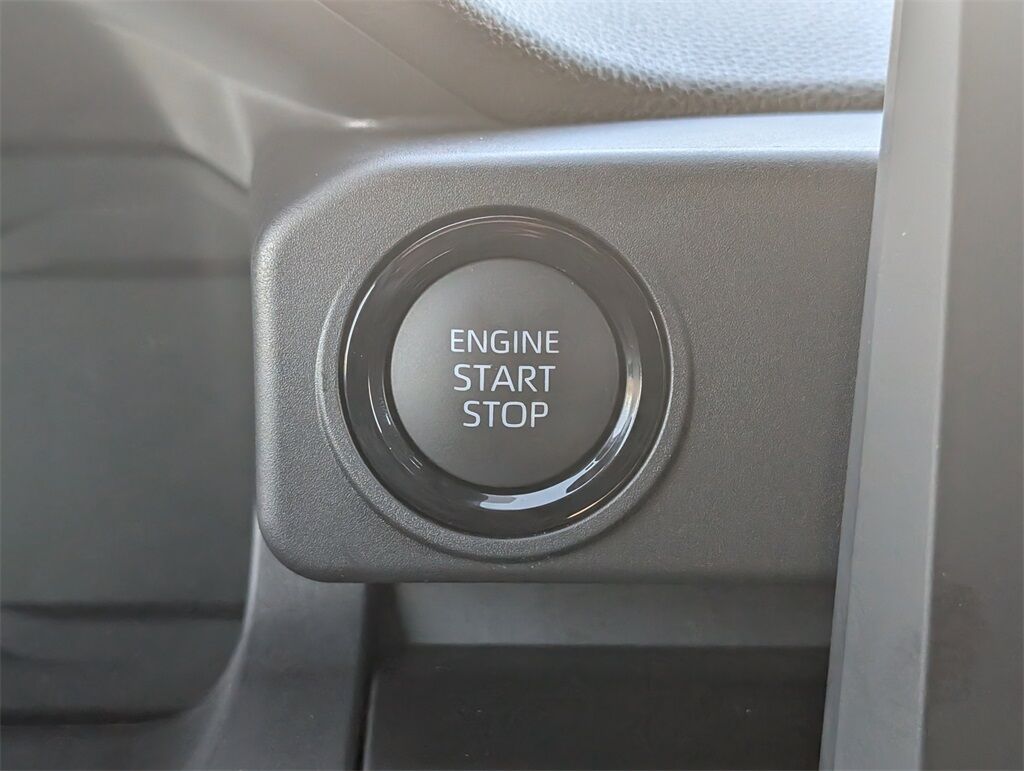 2025 Toyota Tacoma SR5 Cockeysville MD