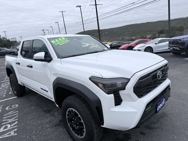 2025 Toyota Tacoma TRD Off-Road