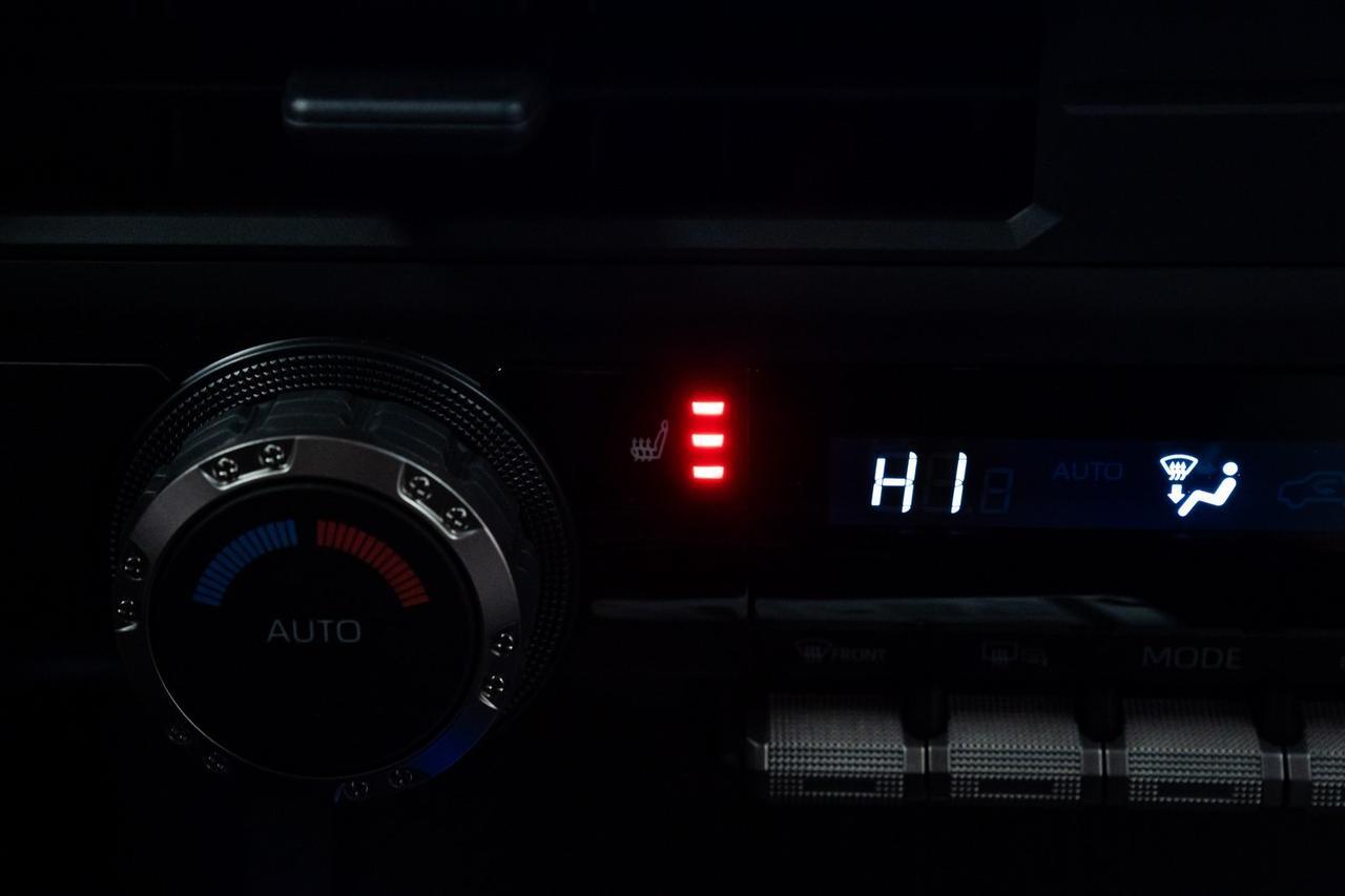 2025 Toyota Tacoma TRD Off-Road 1 Owner Heated Seats Adaptive Cruise Portland OR