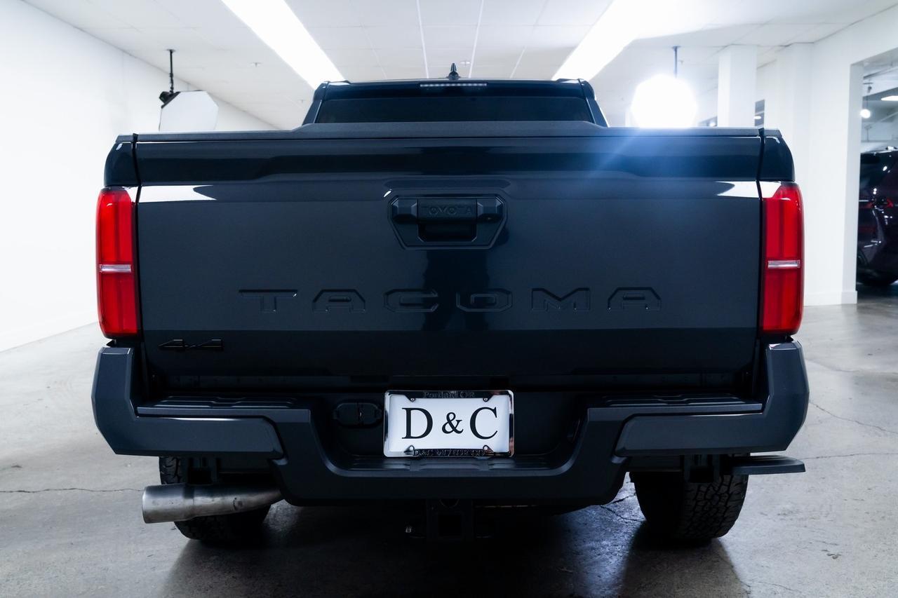 2025 Toyota Tacoma TRD Off-Road 1 Owner Heated Seats Adaptive Cruise Portland OR