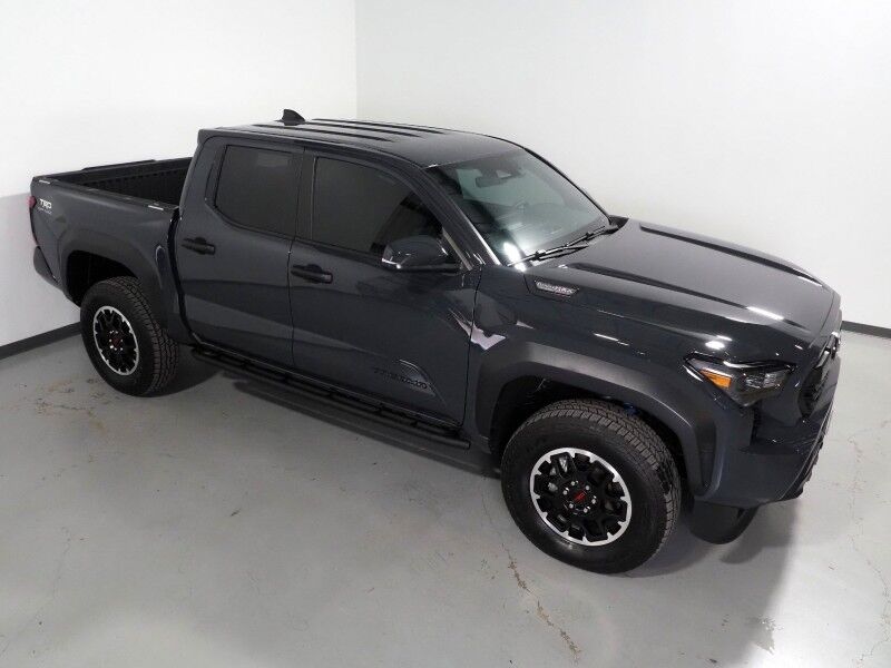 2025 Toyota Tacoma TRD Off Road Hybrid 4WD *TRD OFF ROAD UPGRADE PKG, ADAPTIVE CRUISE, SAFTEY ALERTS, BACKUP-CAMERA, 14 INCH DISPLAY, HEATED SEATS/STEERING, KEYLESS ENTRY, JBL AUDIO, WIRELESS CHARGING, ANDROID & APPLE Round Rock TX