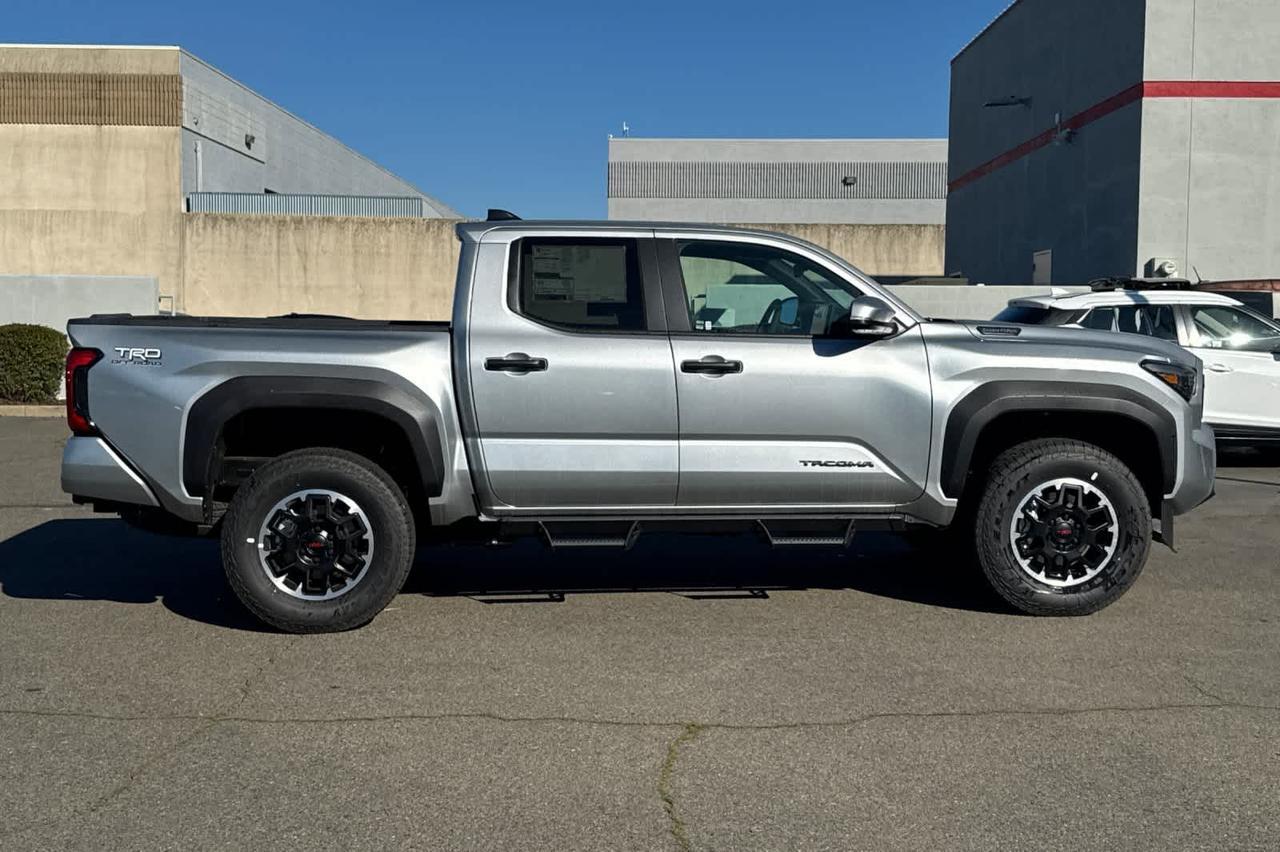 2025 Toyota Tacoma TRD Off Road Hybrid Roseville CA