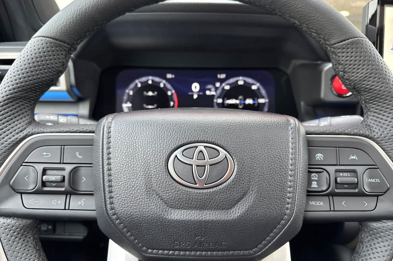 2025 Toyota Tacoma TRD Off Road Hybrid Roseville CA