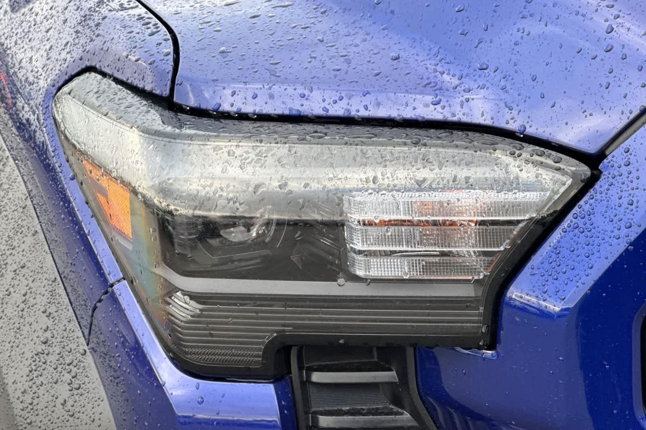 2025 Toyota Tacoma TRD Off Road Hybrid Roseville CA