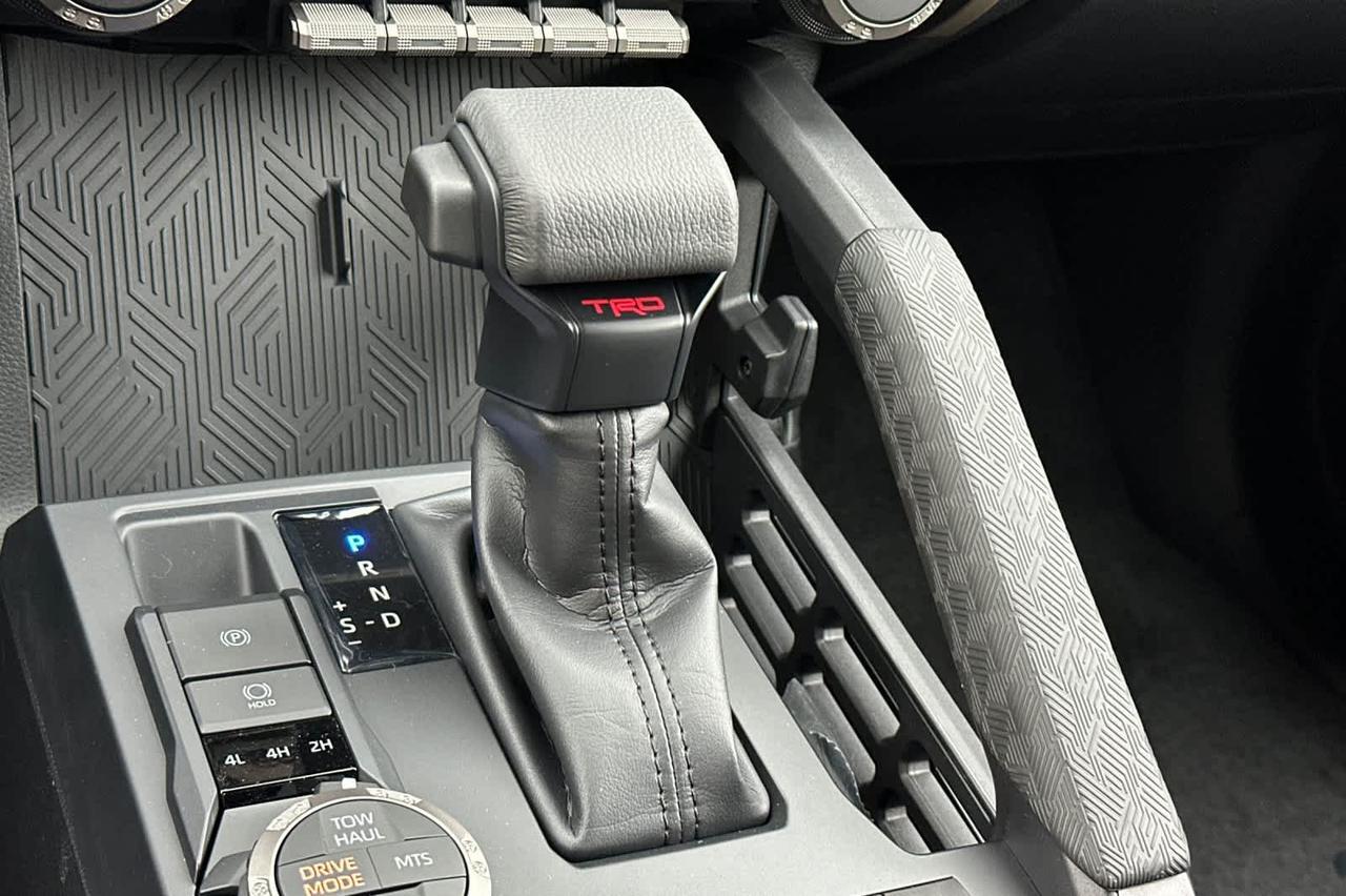 2025 Toyota Tacoma TRD Off Road Hybrid Roseville CA