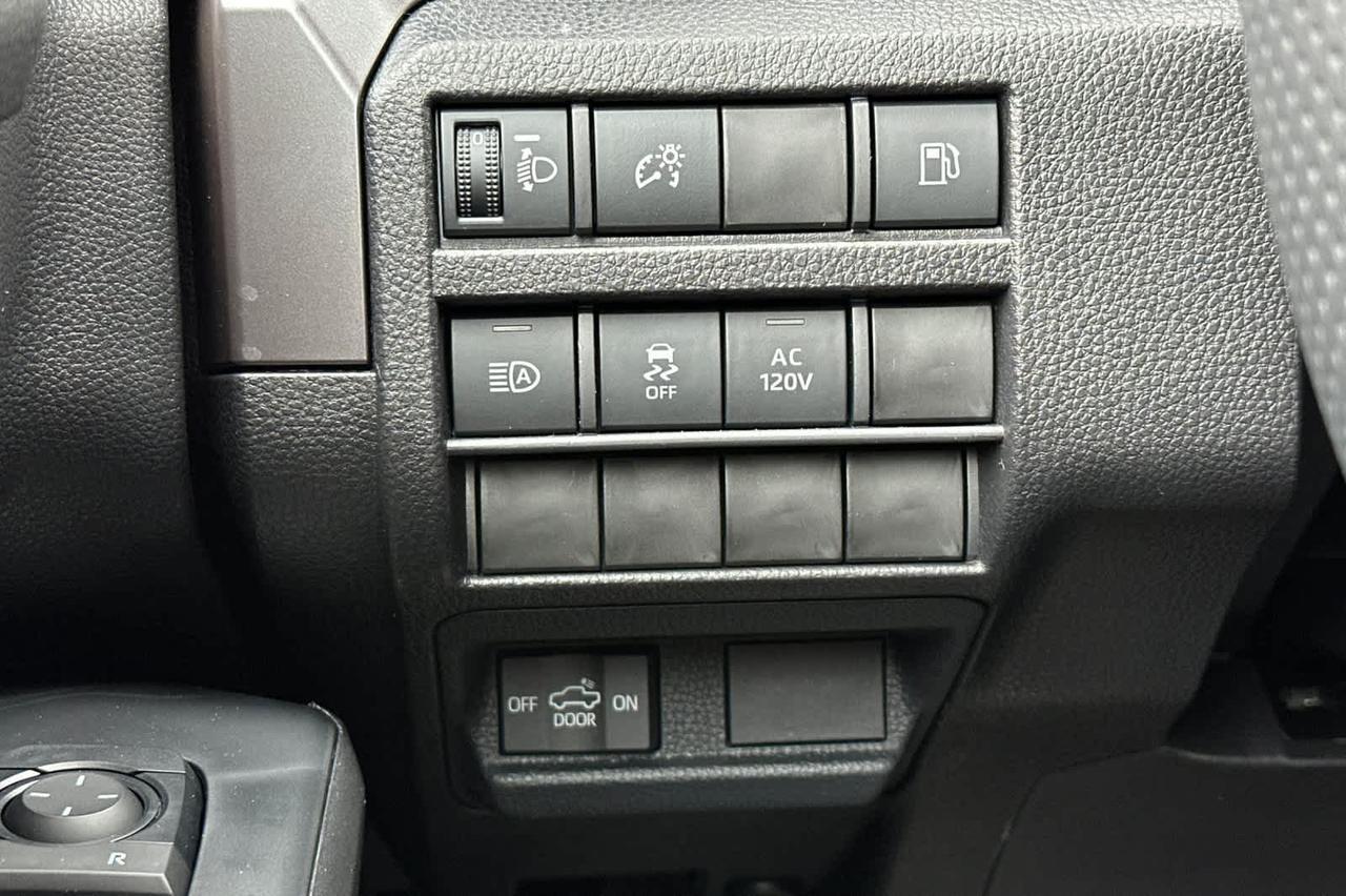 2025 Toyota Tacoma TRD Off Road Hybrid Roseville CA