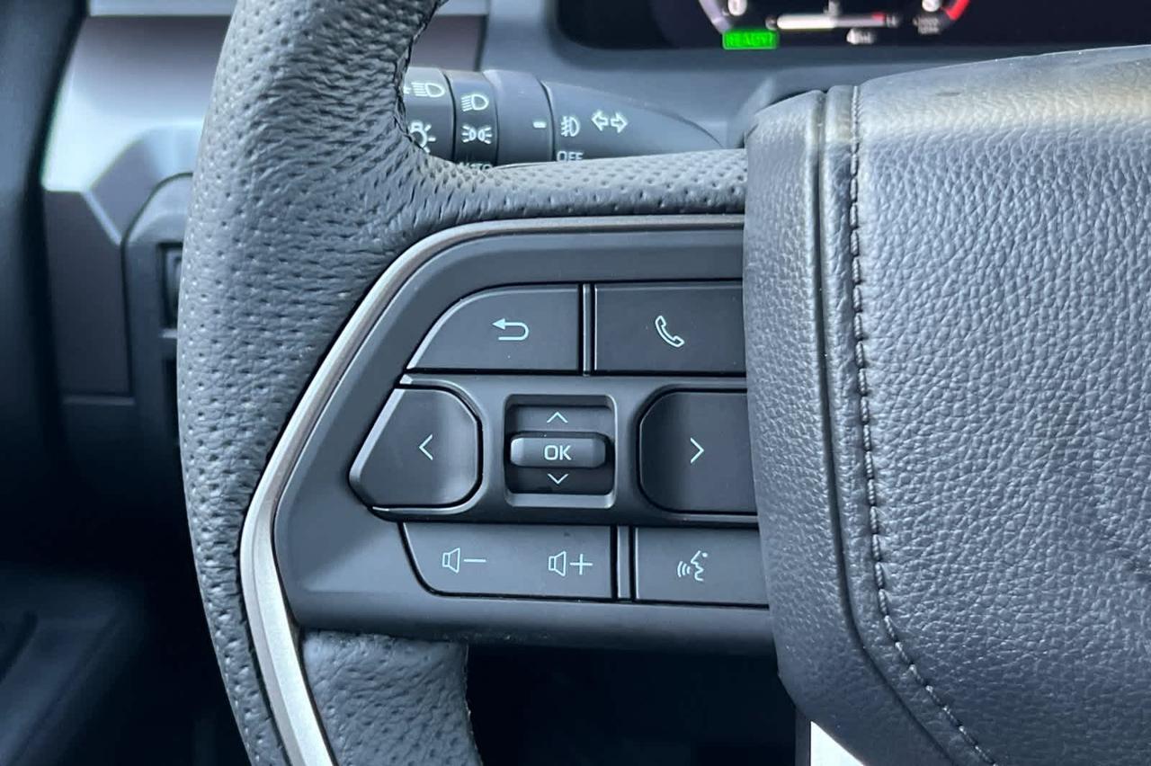 2025 Toyota Tacoma TRD Off Road Hybrid Roseville CA