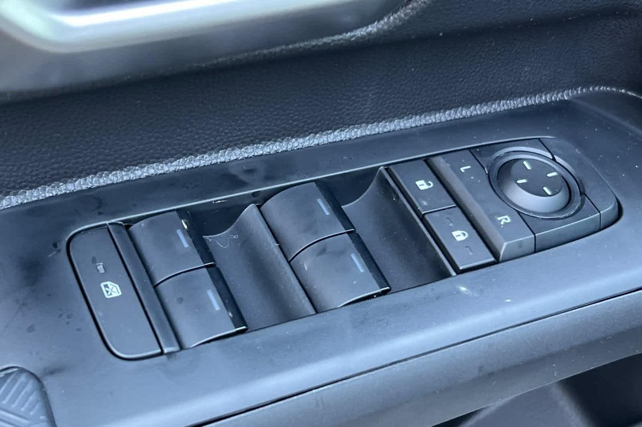 2025 Toyota Tacoma TRD Off Road Hybrid Roseville CA