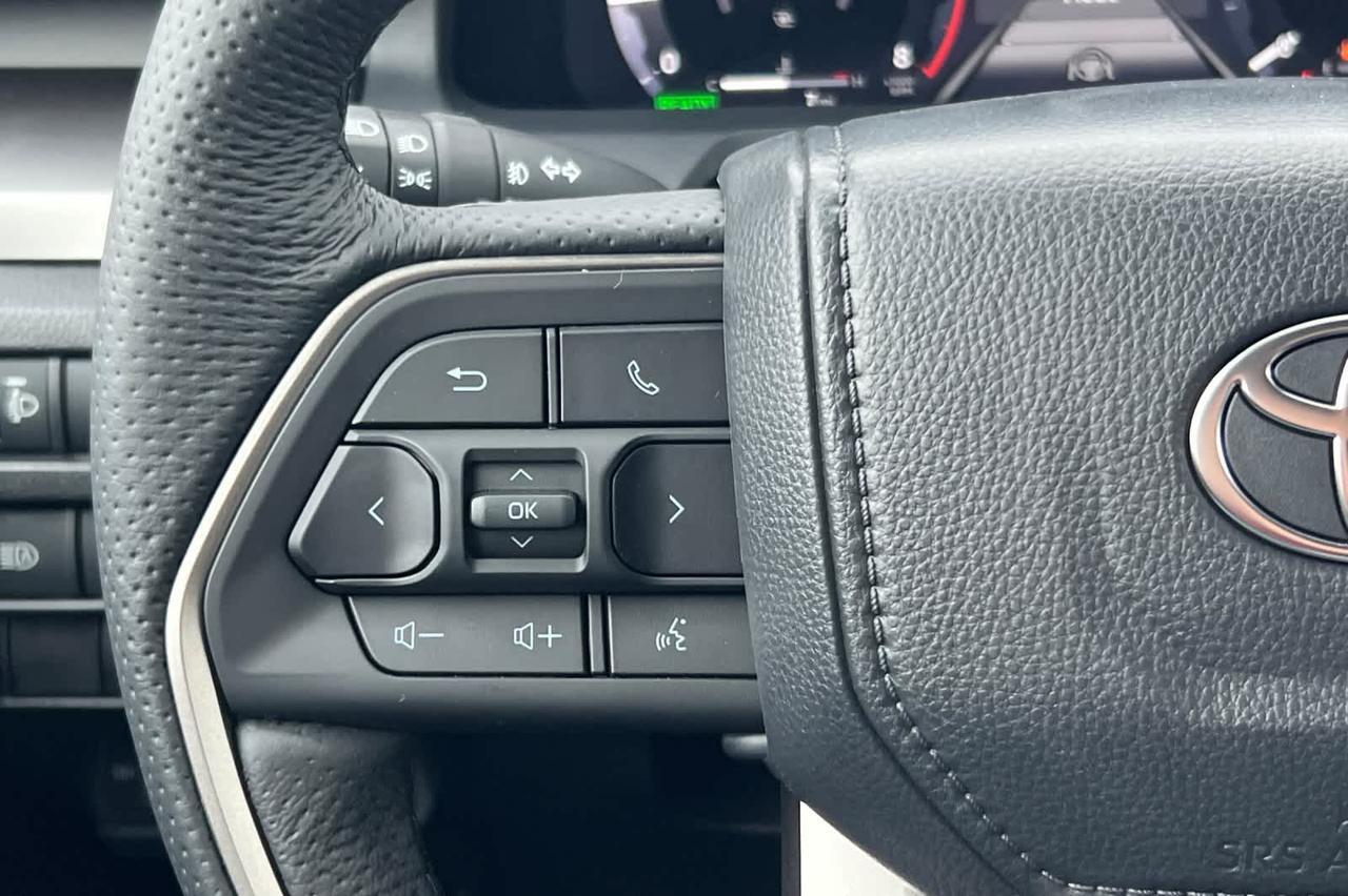 2025 Toyota Tacoma TRD Off Road Hybrid Roseville CA