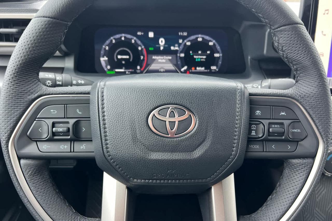 2025 Toyota Tacoma TRD Off Road Hybrid Roseville CA