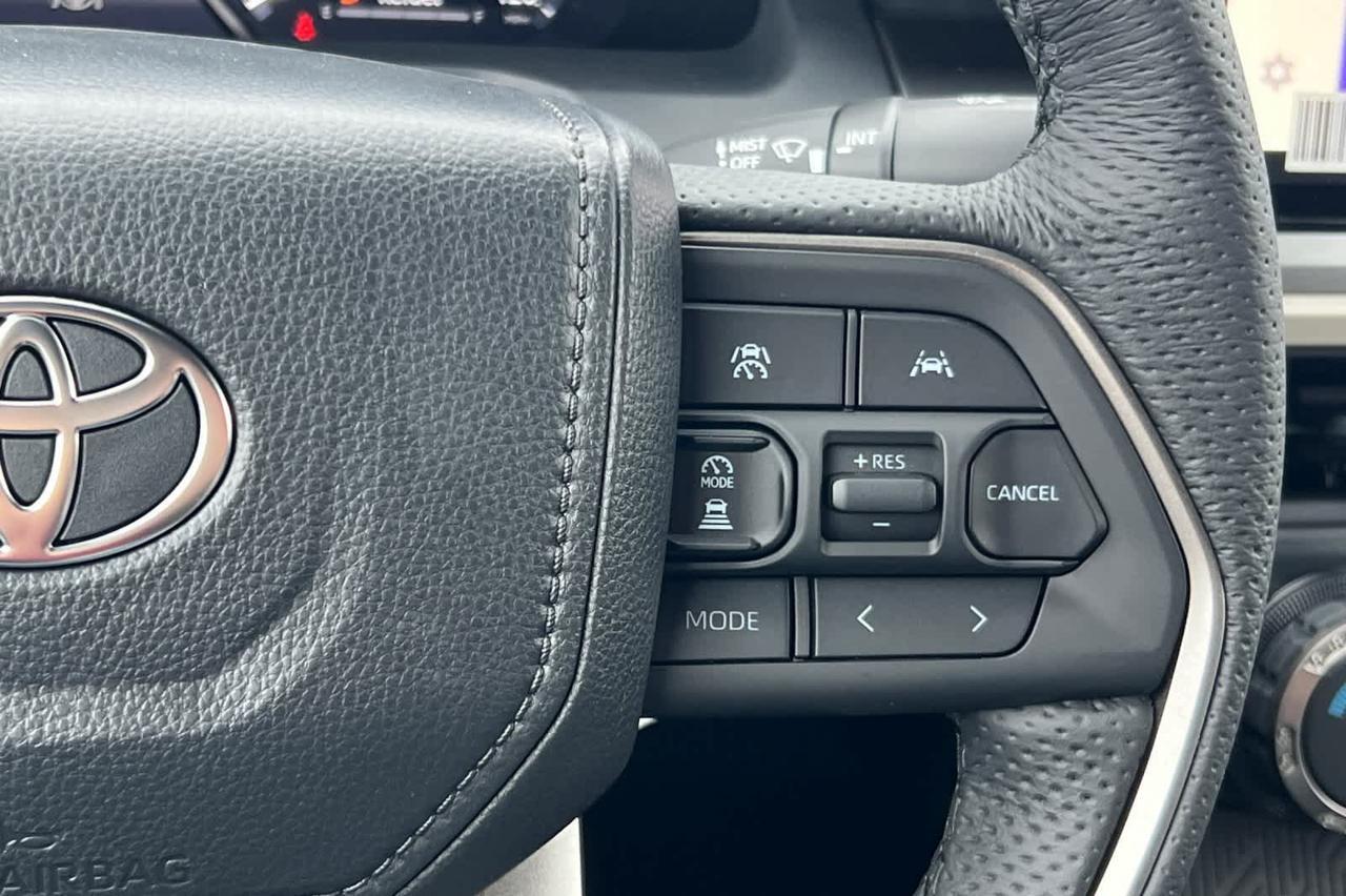 2025 Toyota Tacoma TRD Off Road Hybrid Roseville CA