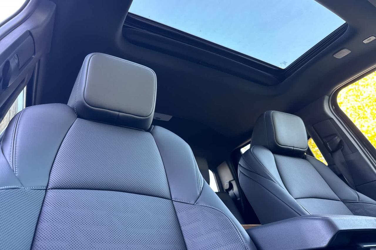 2025 Toyota Tacoma TRD Off Road Hybrid Roseville CA