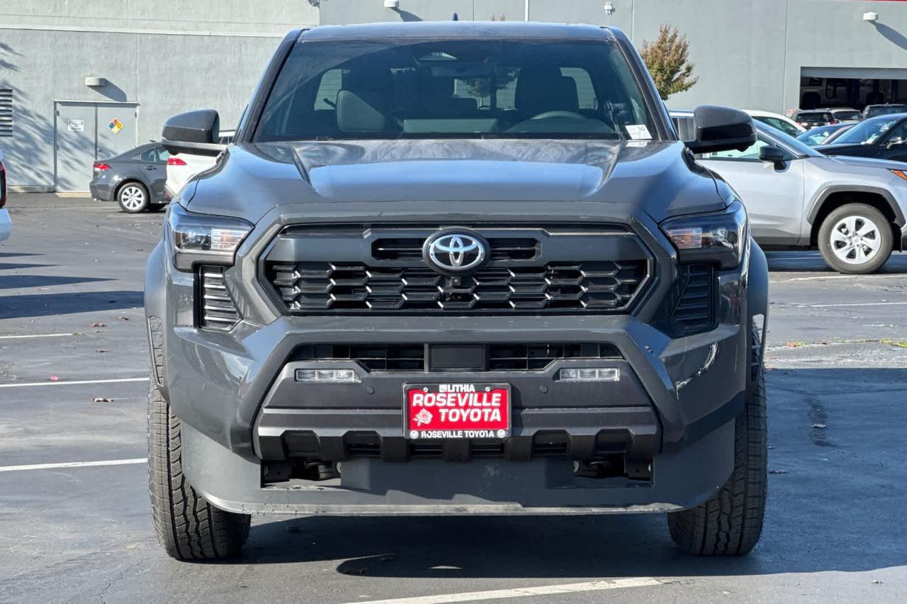 2025 Toyota Tacoma TRD Off Road Hybrid Roseville CA